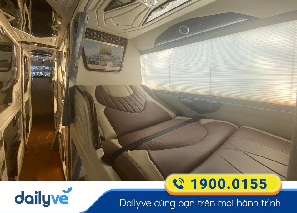 noi-that-sang-trong-xe-cabin-22-phong-cua-xe-khach-ket-doan