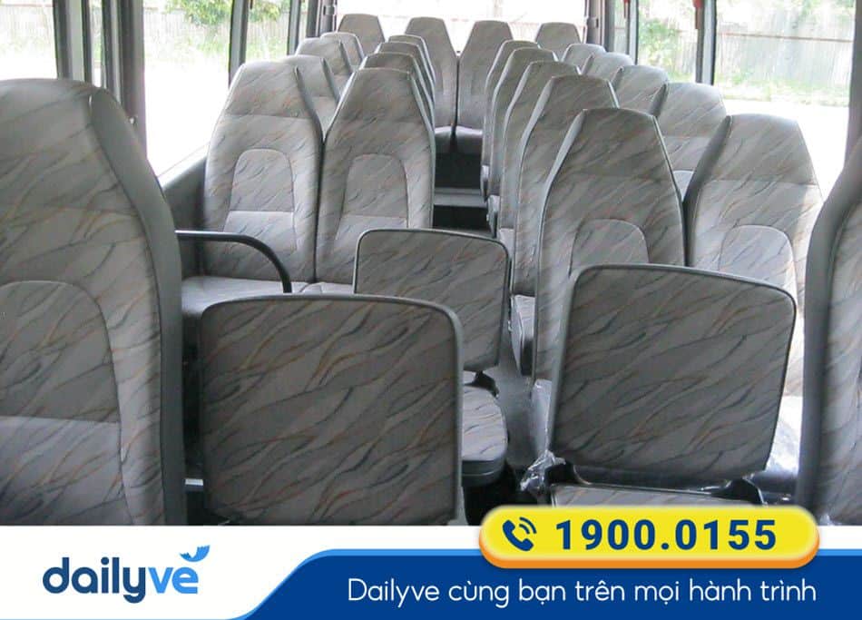 noi-that-xe-ghe-ngoi-30-cho-cua-nha-xe-phuong-huy