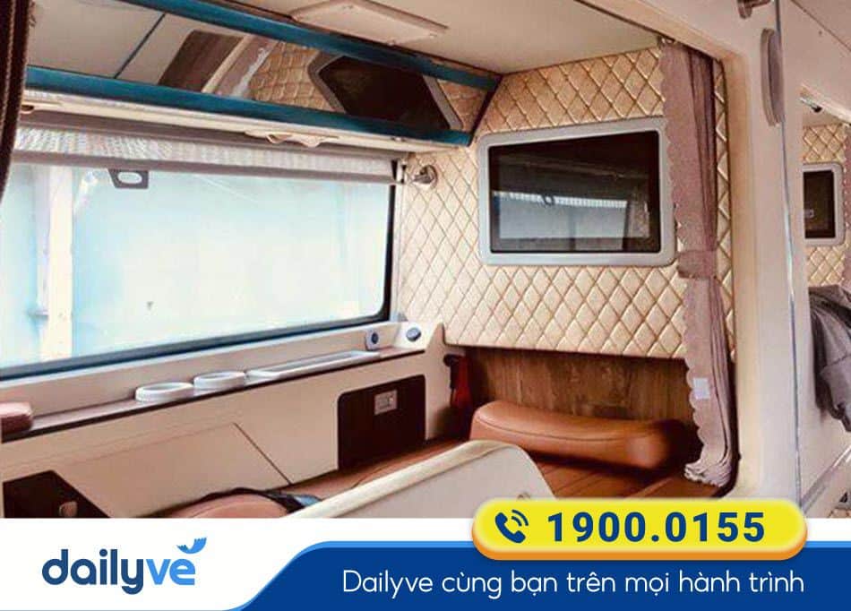noi-that-xe-giuong-limousine-22-phong-cua-xe-gia-phuc-cam-ranh
