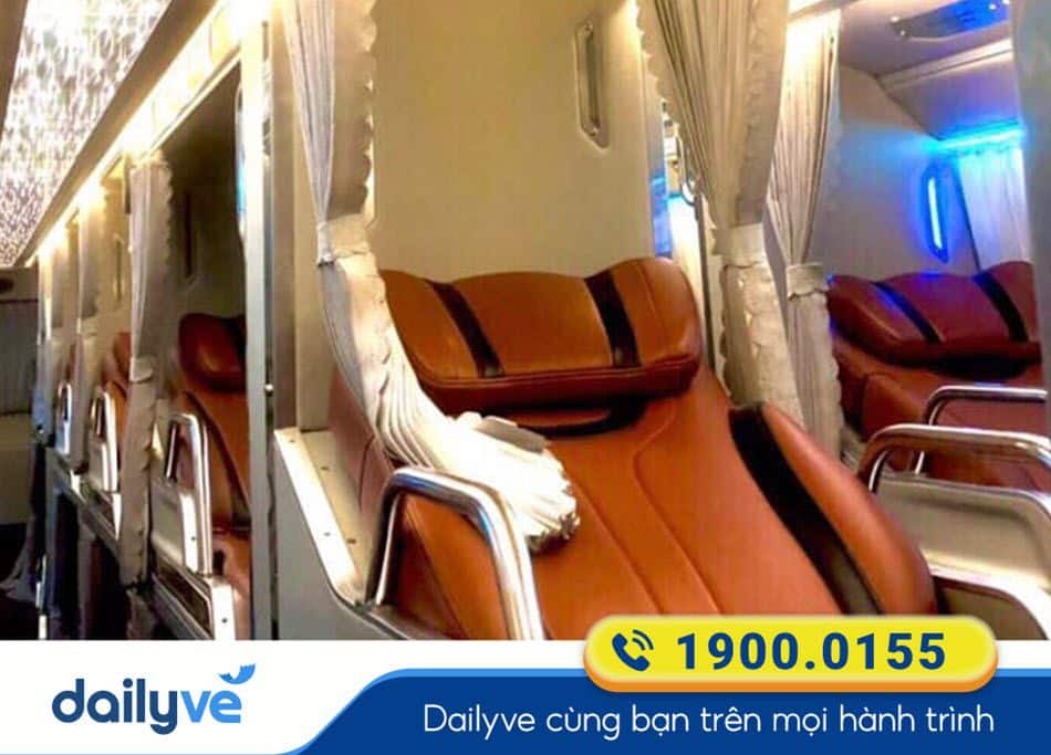 xe-limousine-34-cho-cua-nha-xe-hanh-cafe