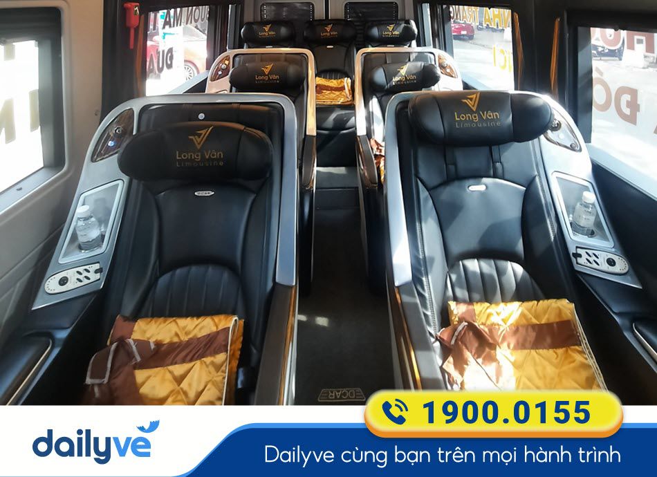 tien-ich-xe-limousine-9-cho-cua-nha-xe-long-van-limousine
