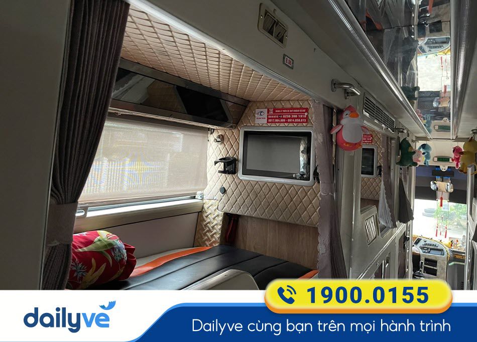 tien-ich-xe-limousine-22-phong-cua-nha-xe-xuan-tuoi